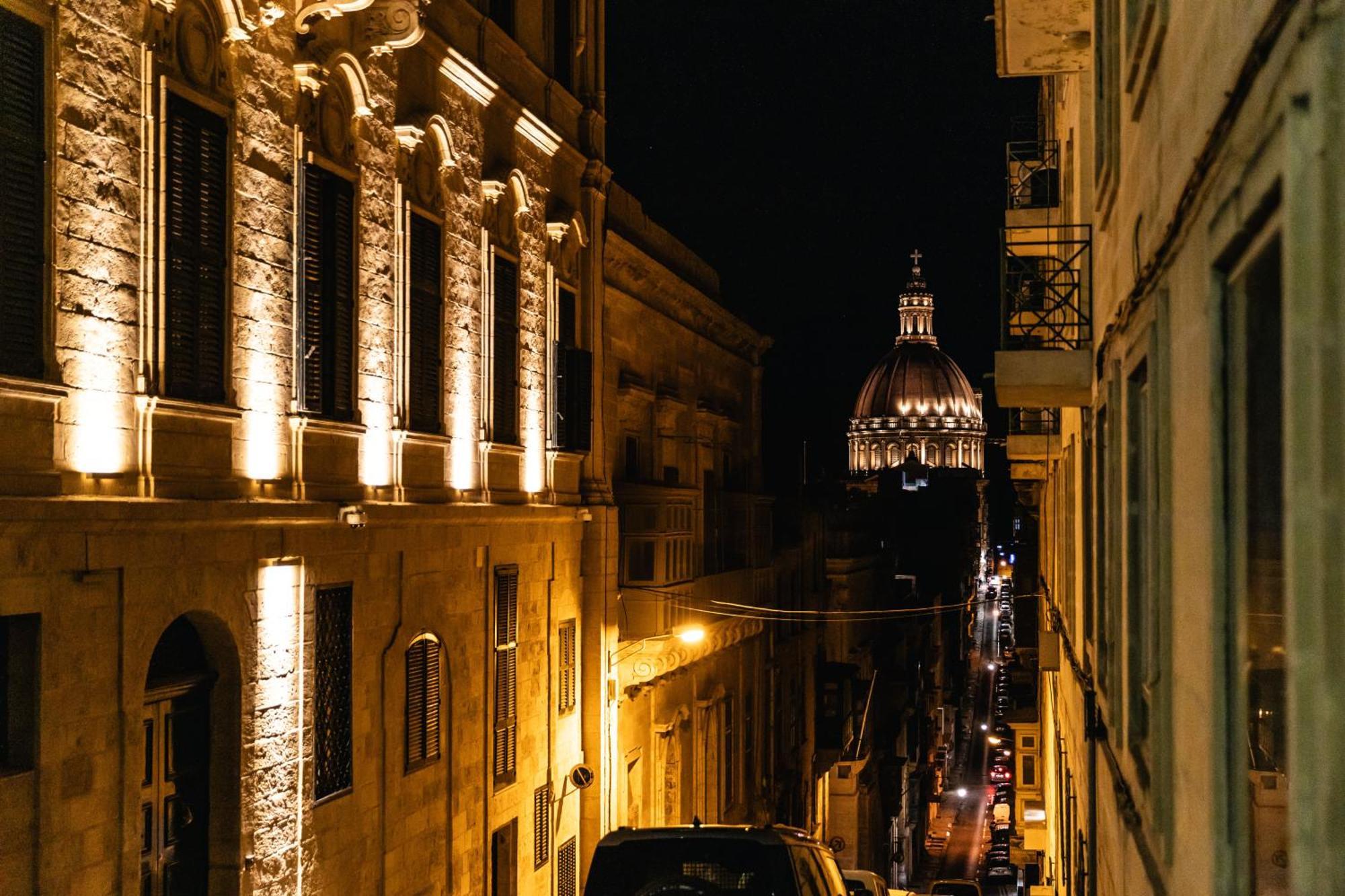 Modern Central 2Br Flat In Valletta By Arcobnb Exterior foto